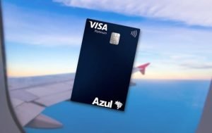 Imagem representa Cartão de Crédito Azul Itaú Visa Platinum